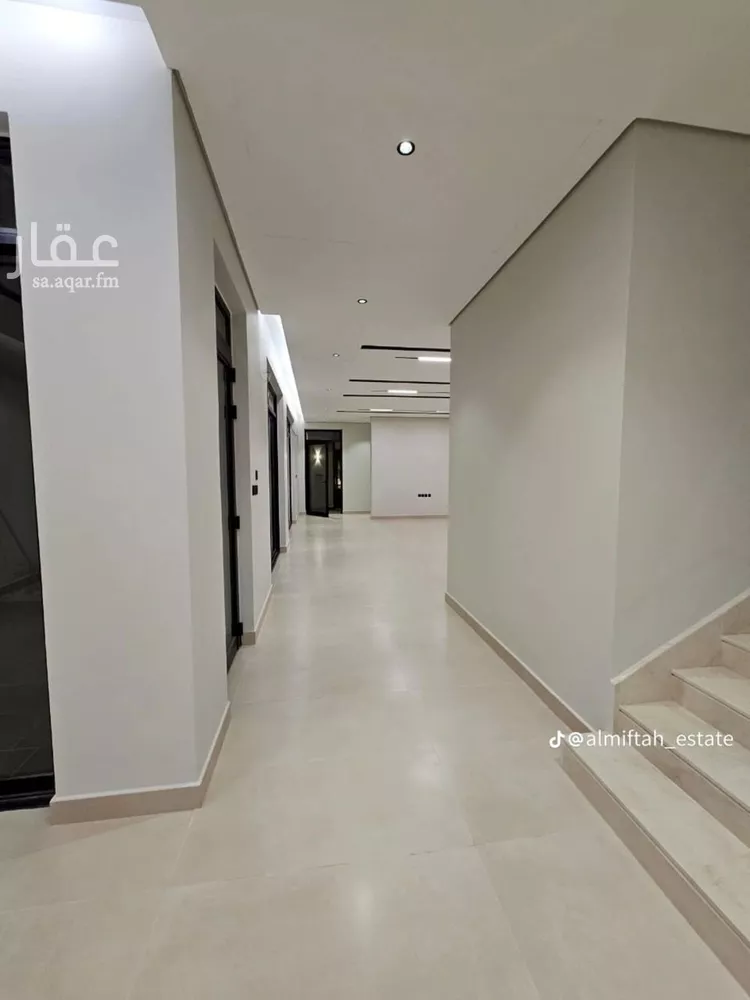 فيلا للبيع في شارع 15 , حي النرجس, مدينة الرياض, منطقة الرياض صورة 2