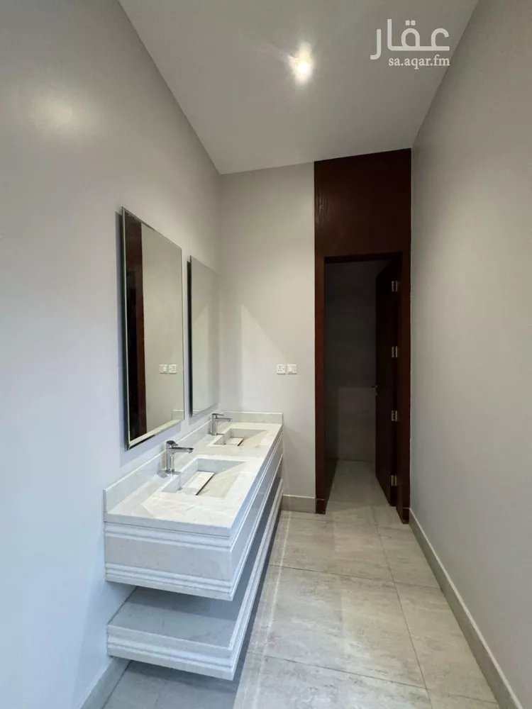 دور للبيع في شارع ريحانه بنت زيد, حي العارض, مدينة الرياض, منطقة الرياض صورة 2