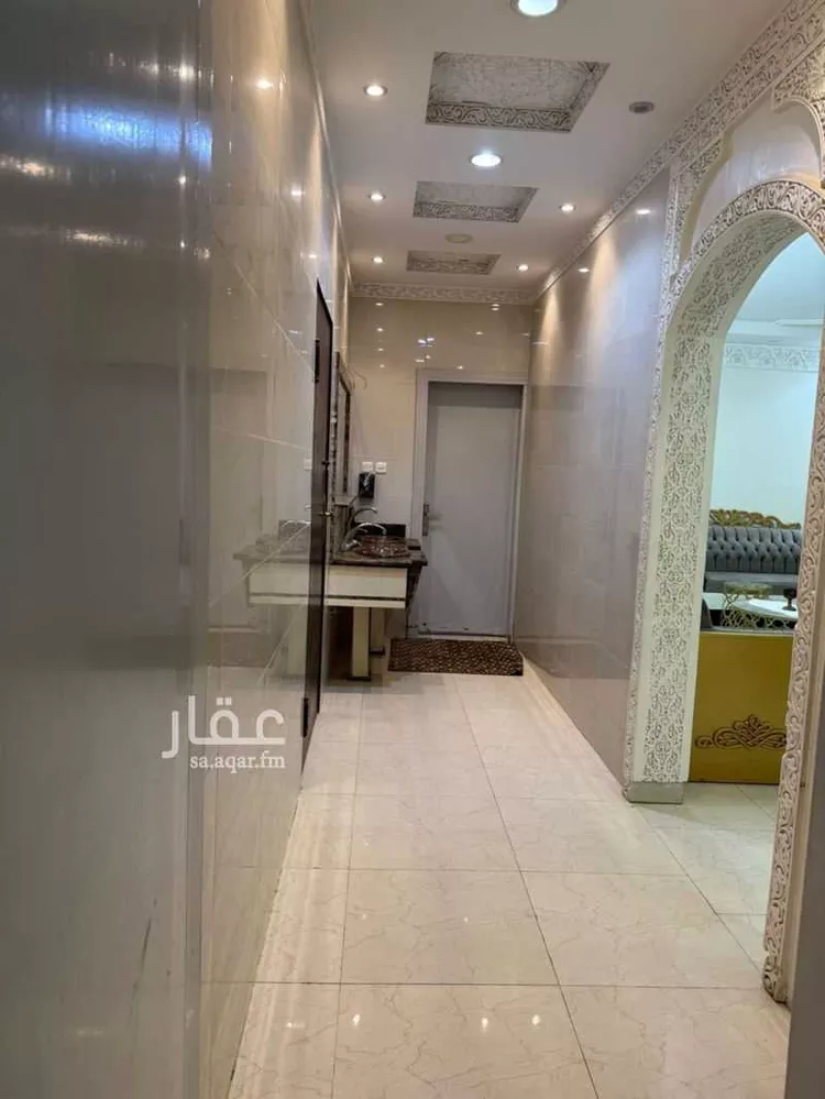 فيلا للبيع في شارع وادي مرفود, حي الدار البيضاء, مدينة الرياض, منطقة الرياض صورة 4