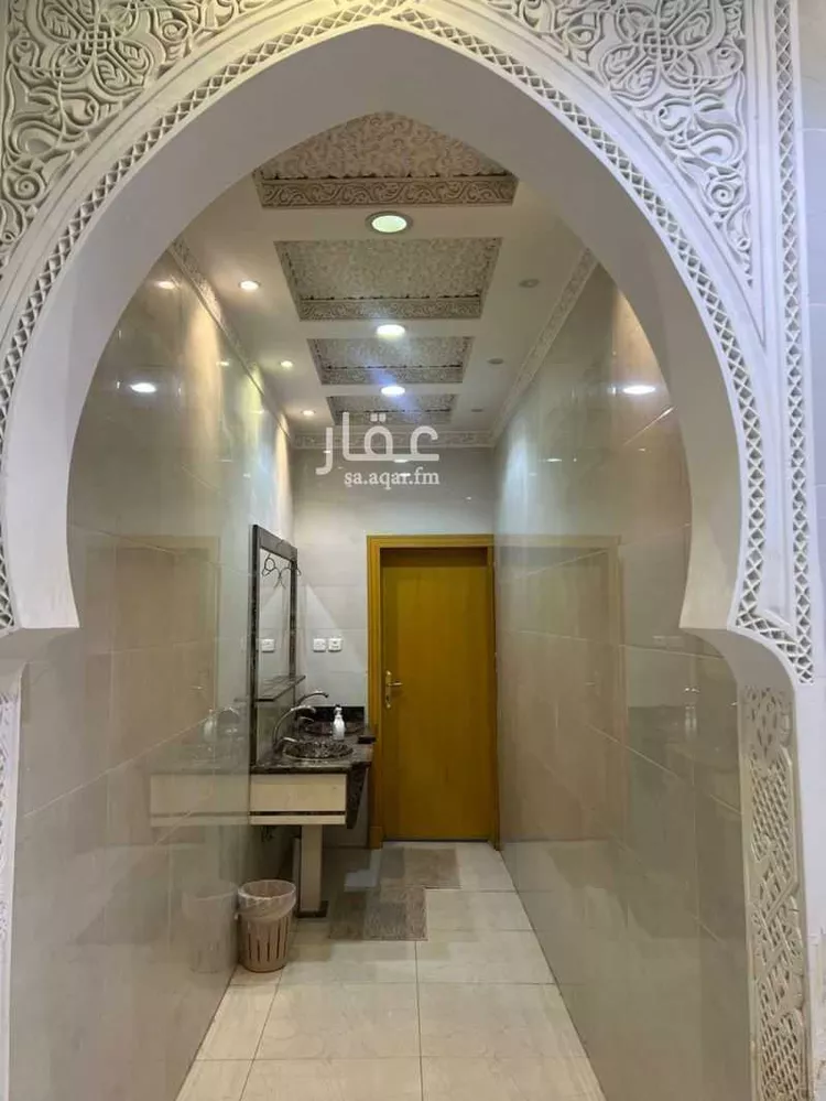 فيلا للبيع في شارع وادي مرفود, حي الدار البيضاء, مدينة الرياض, منطقة الرياض صورة 2