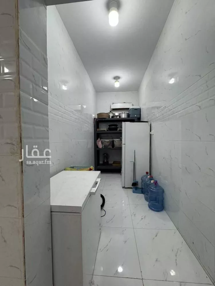 فيلا للبيع في شارع وادي مرفود, حي الدار البيضاء, مدينة الرياض, منطقة الرياض صورة 5