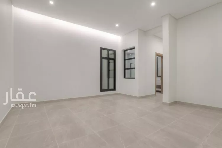 دور للبيع في شارع عبدالخالق الصابوني, حي عكاظ, مدينة الرياض, منطقة الرياض صورة 4