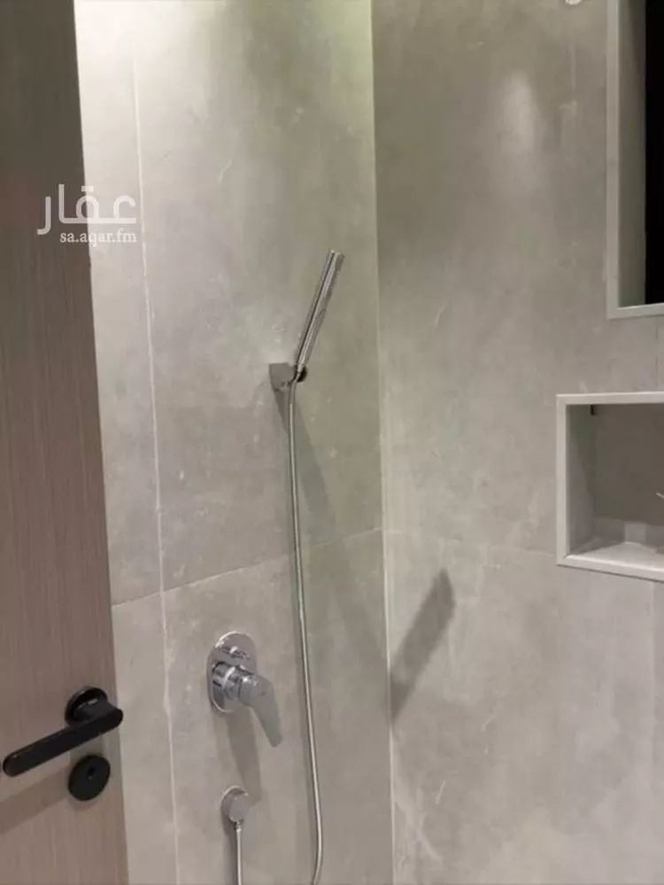 شقة للإيجار في شارع النعيرية , حي الحمراء, مدينة الخبر, المنطقة الشرقية صورة 3