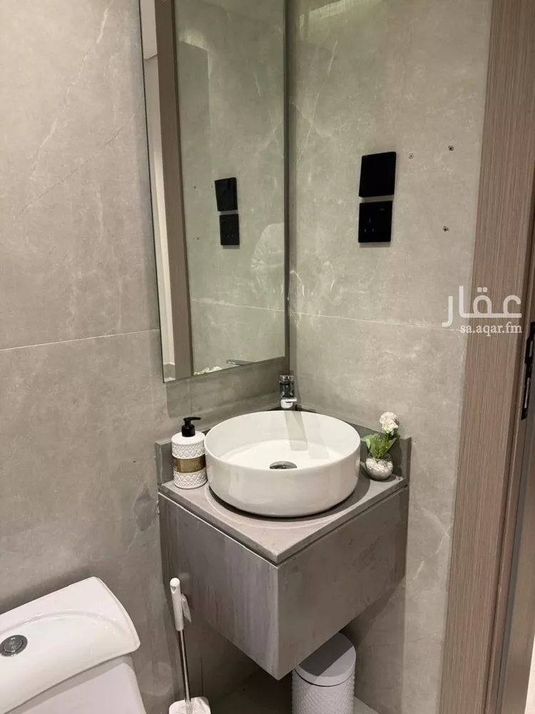 شقة للإيجار في شارع النعيرية , حي الحمراء, مدينة الخبر, المنطقة الشرقية صورة 4