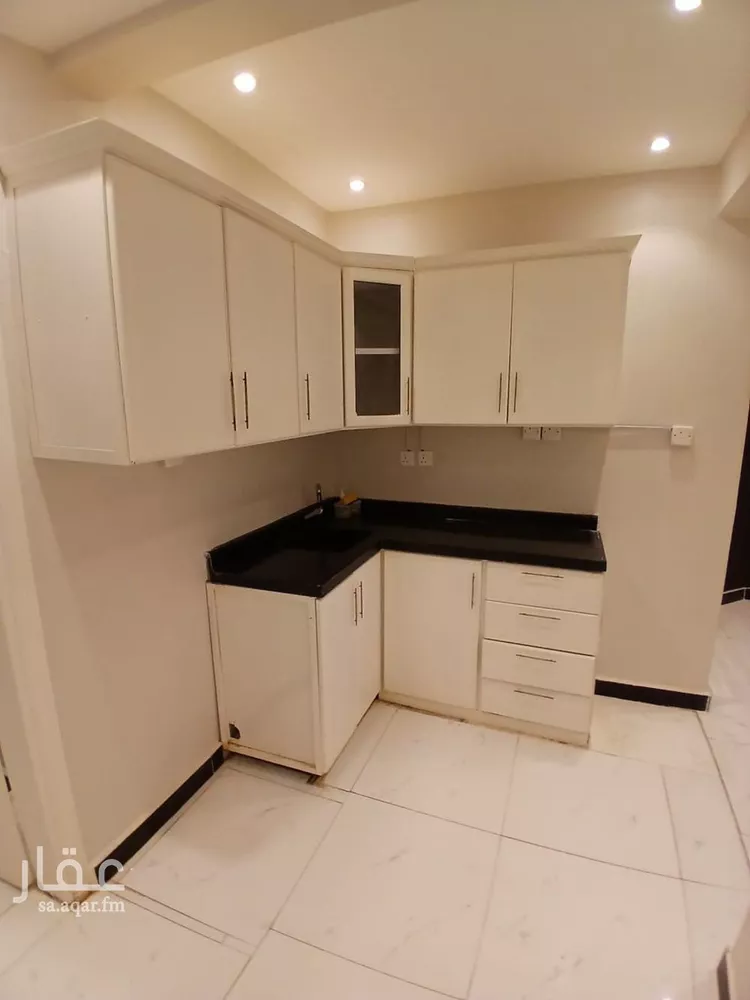 شقة للإيجار في شارع اللاذقية, حي المروج, مدينة الرياض, منطقة الرياض صورة 3