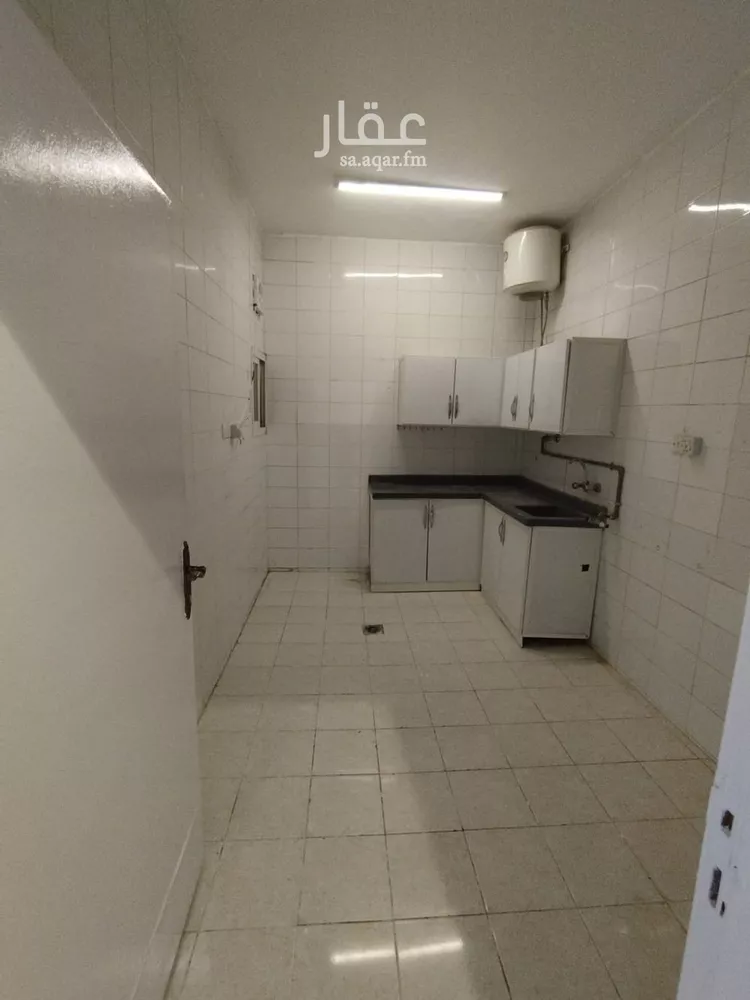 شقة للإيجار في شارع المدارة, حي اليرموك, مدينة الرياض, منطقة الرياض 1 صورة