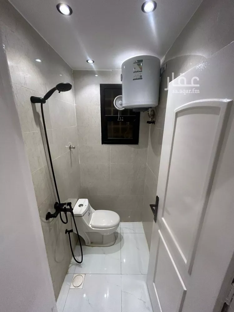 شقة للإيجار في شارع عبدالله بن شهيوين, حي الملقا, مدينة الرياض, منطقة الرياض صورة 3