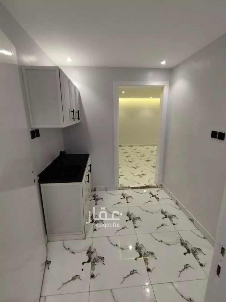 شقة للإيجار في شارع قلعة صلاح الدين, حي العقيق, مدينة الرياض, منطقة الرياض صورة 5