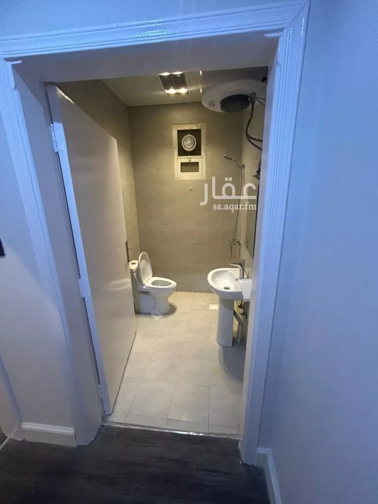 شقة للإيجار في شارع أحمد بن ميسر, حي قرطبة, مدينة الرياض, منطقة الرياض صورة 2