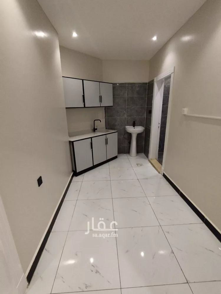 شقة للإيجار في شارع القلعة, حي الياسمين, مدينة الرياض, منطقة الرياض صورة 3