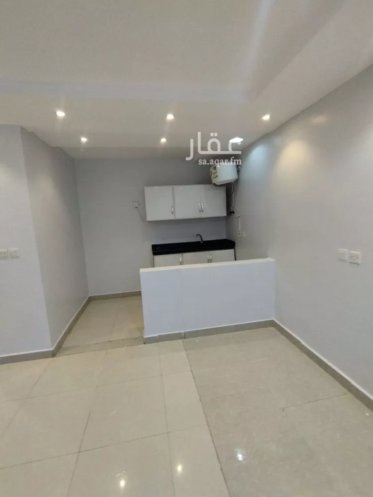 شقة للإيجار في شارع المدارة, حي اليرموك, مدينة الرياض, منطقة الرياض