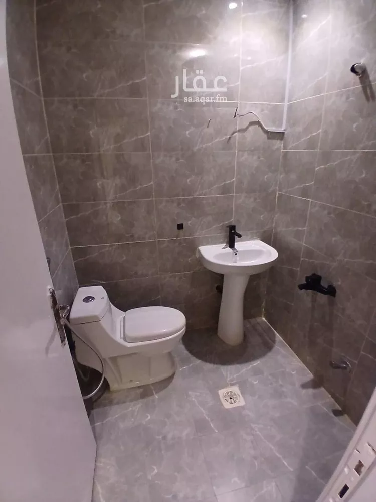 شقة للإيجار في شارع ابي بن معاذ الانصاري, حي الربيع, مدينة الرياض, منطقة الرياض صورة 3