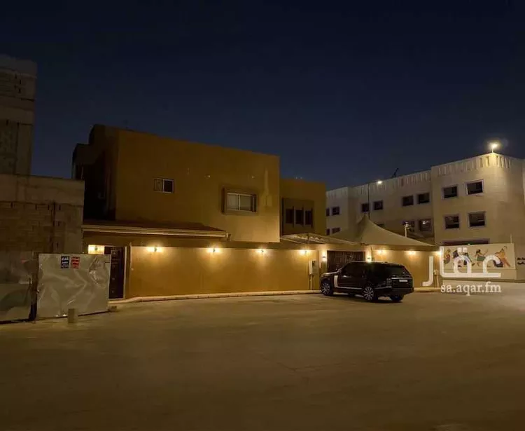 فيلا للبيع في شارع السبتي, حي المرسلات, مدينة الرياض, منطقة الرياض صورة 2