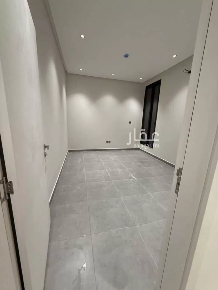 شقة للبيع في شارع شهيد الدين ثم الوطن عبدالرحمن سعيد عبد ، حي خشم العان ، الرياض ، منطقة الرياض صورة 5