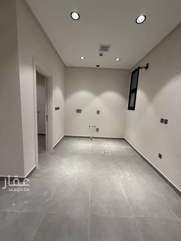 شقة للبيع في شارع شهيد الدين ثم الوطن عبدالرحمن سعيد عبد ، حي خشم العان ، الرياض ، منطقة الرياض صورة 2