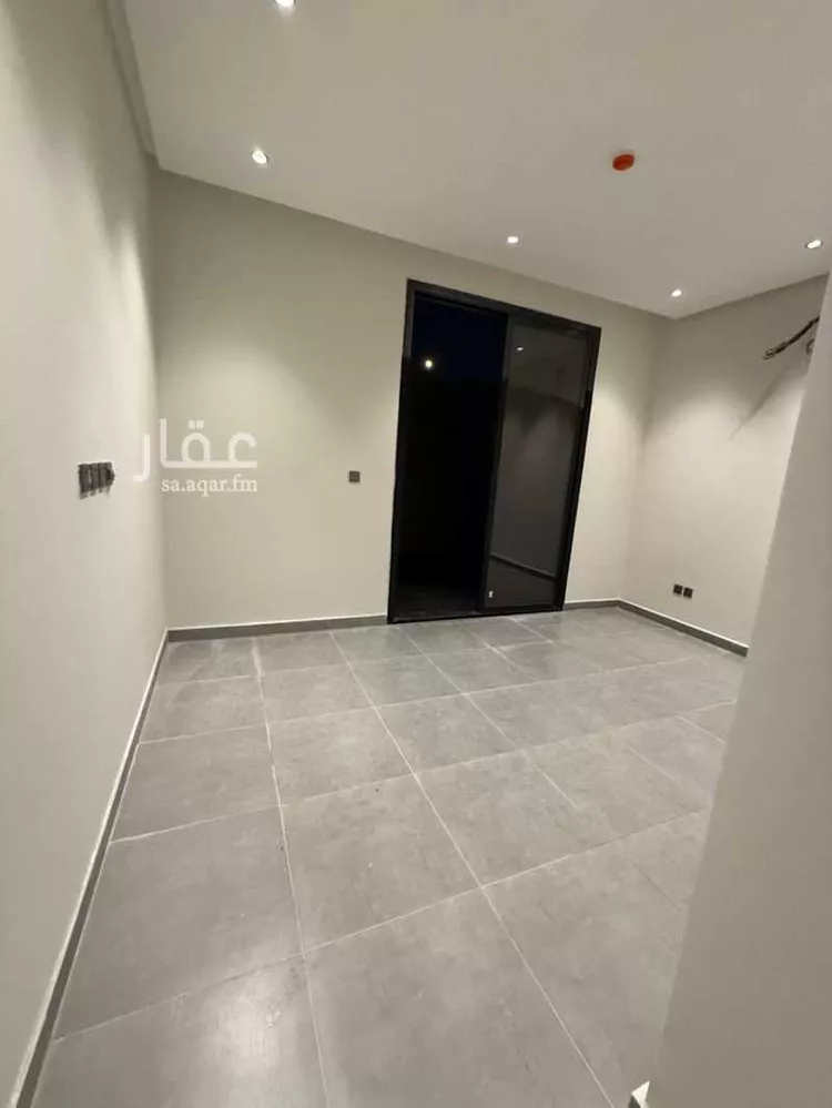شقة للبيع في شارع شهيد الدين ثم الوطن عبدالرحمن سعيد عبد ، حي خشم العان ، الرياض ، منطقة الرياض صورة 3