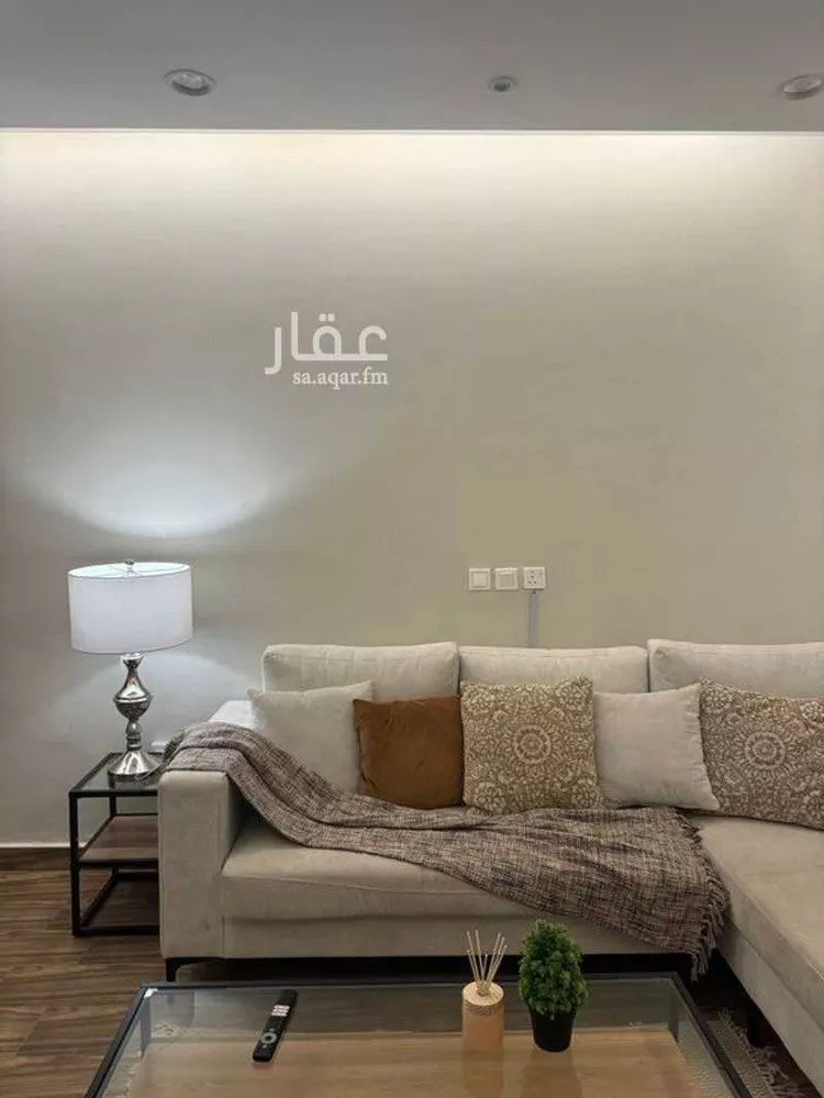 شقة مفروشة للحجز في شارع العين البيضاء ، حي غرناطة ، الرياض ، منطقة الرياض صورة 3