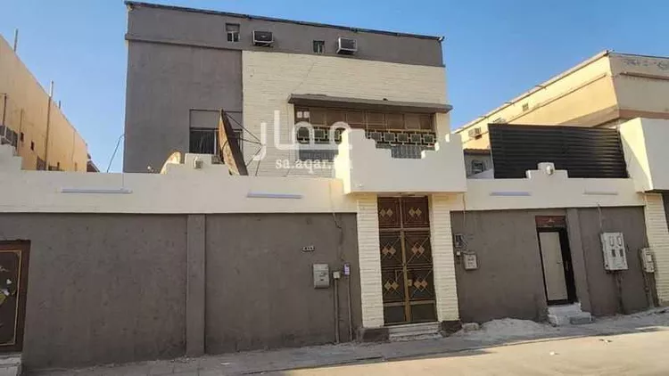 فيلا للبيع في شارع العزيز بن أبي بكر ، حي الملز ، الرياض ، منطقة الرياض صورة 2