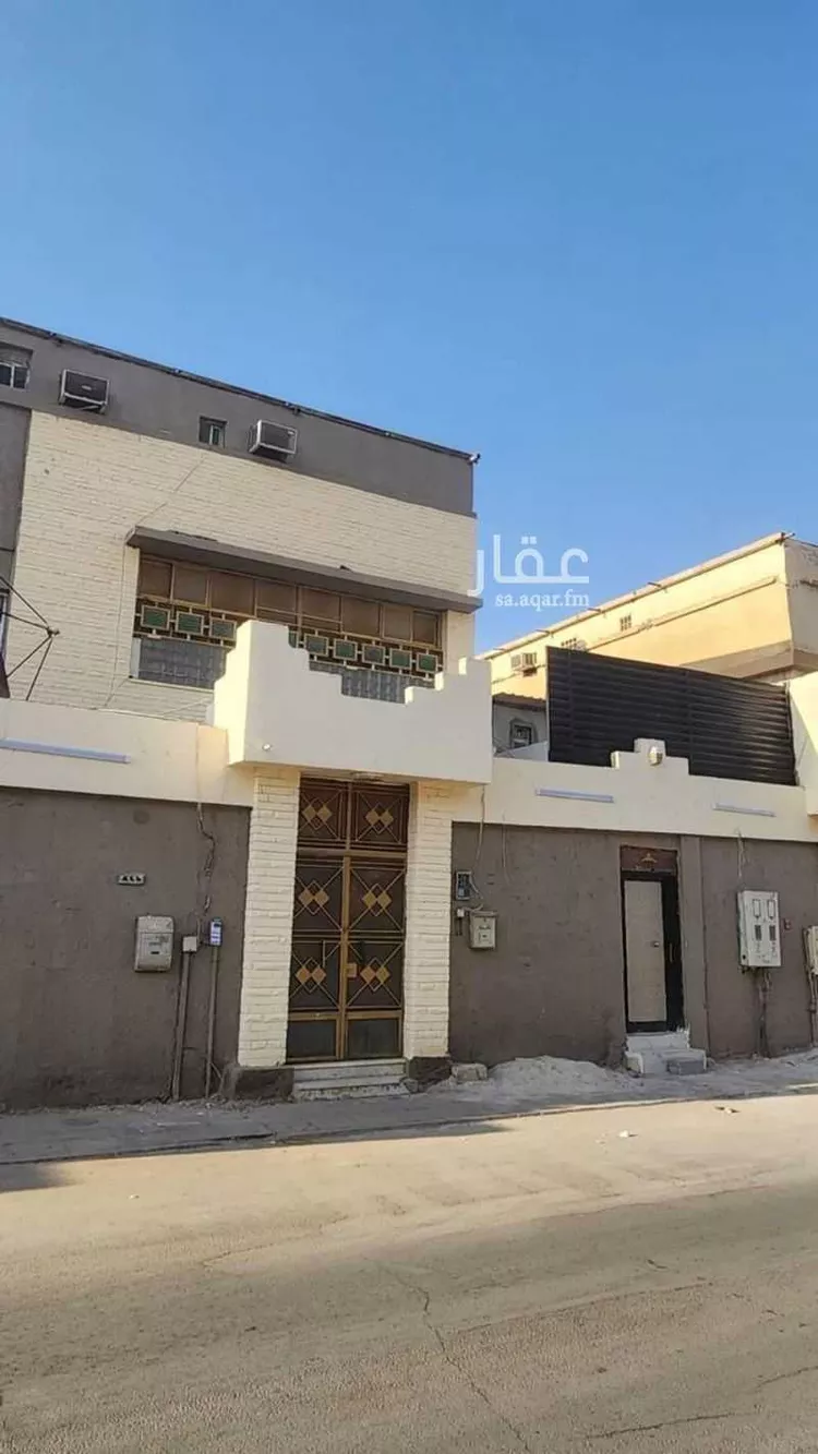 فيلا للبيع في شارع العزيز بن ابي بكر, حي الملز, مدينة الرياض, منطقة الرياض
