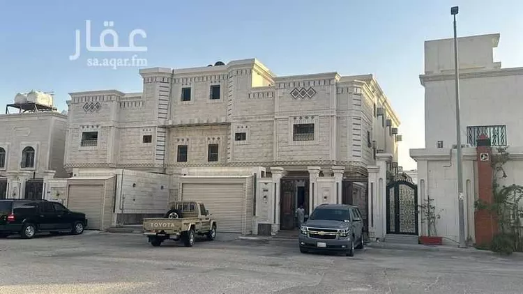 عمارة للبيع في شارع 16 طيبة, حي طيبة, مدينة الدمام, المنطقة الشرقية صورة 3