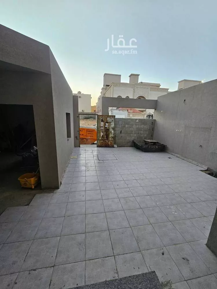 Villa for Sale in Dammam Ash Shulah صورة 5