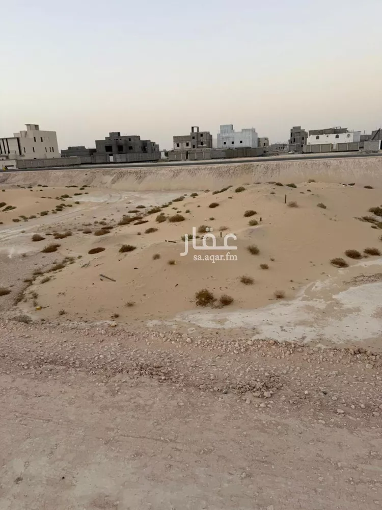 أرض للبيع في شارع ام سنان الانصاريه, حي الصقور, مدينة الاحساء, المنطقة الشرقية