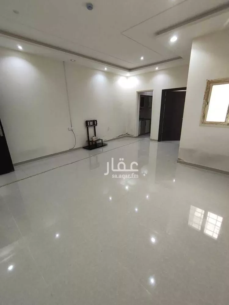 شقة للإيجار في شارع طريق الامير سعود بن محمد بن مقرن الفرعي, حي قرطبة, مدينة الرياض, منطقة الرياض صورة 2