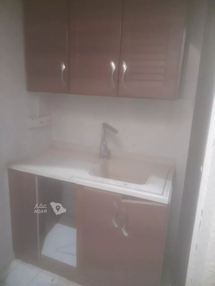 شقة للإيجار في شارع حائل, حي النزهة, مدينة الرياض, منطقة الرياض 6