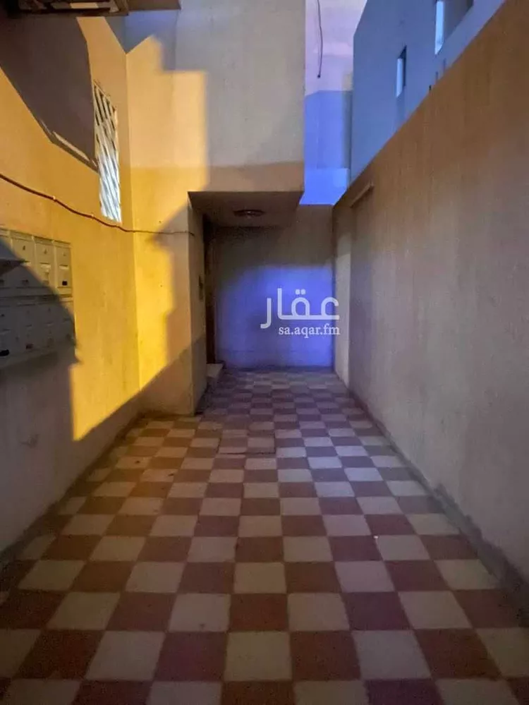عمارة للإيجار في شارع حائل, حي النزهة, مدينة الرياض, منطقة الرياض 6