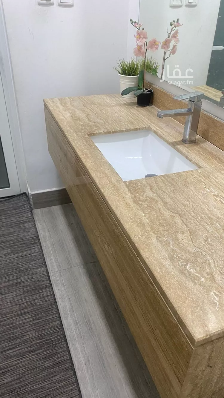 فيلا للإيجار في شارع خويلد بن مرة, حي طيبة, مدينة الدمام, المنطقة الشرقية صورة 4