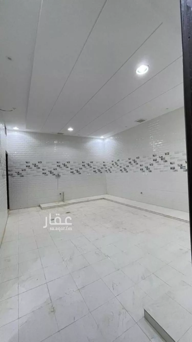 فيلا للإيجار في شارع عبدالله عراقي, حي عكاظ, مدينة الرياض, منطقة الرياض صورة 4