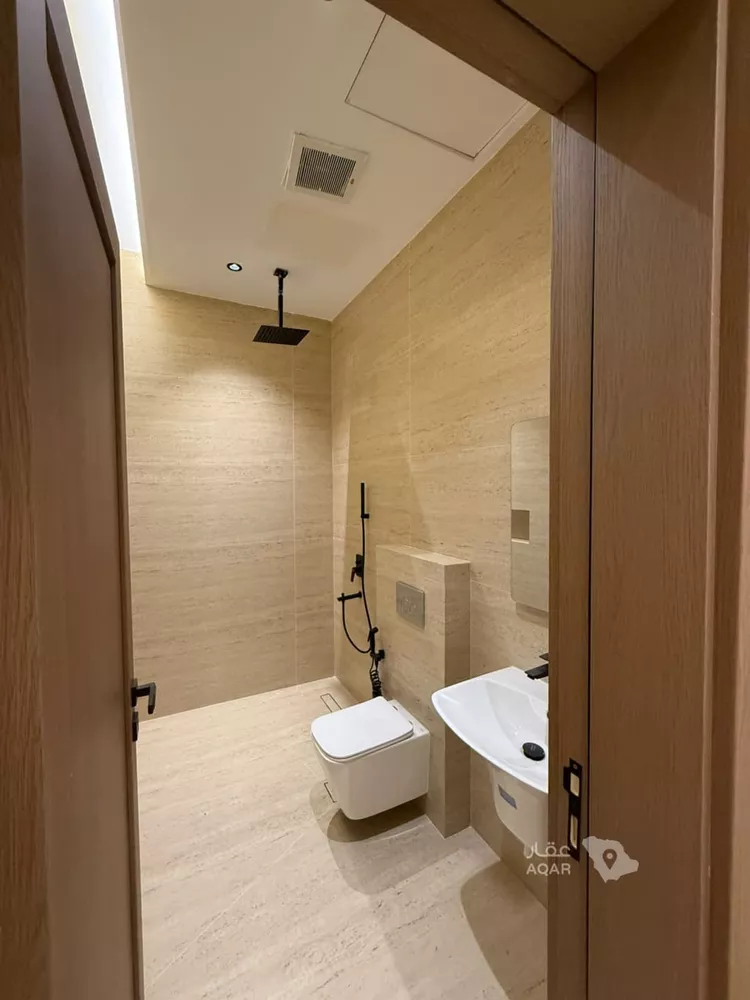 Floor for Sale in Riyadh As Sulimaniyah 7