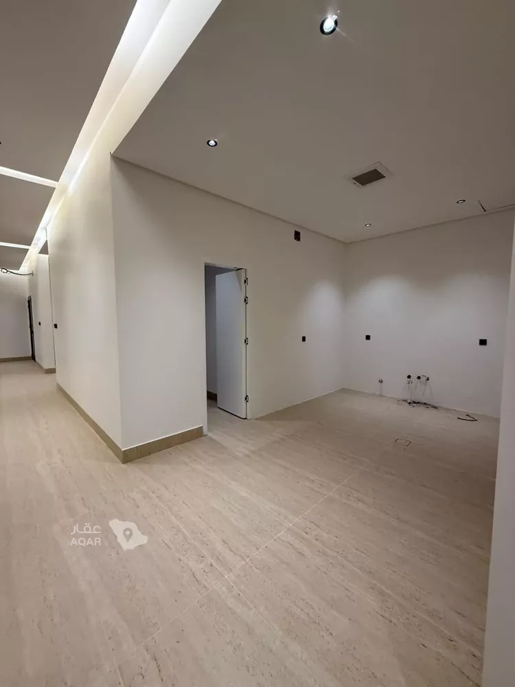 Floor for Sale in Riyadh As Sulimaniyah 5