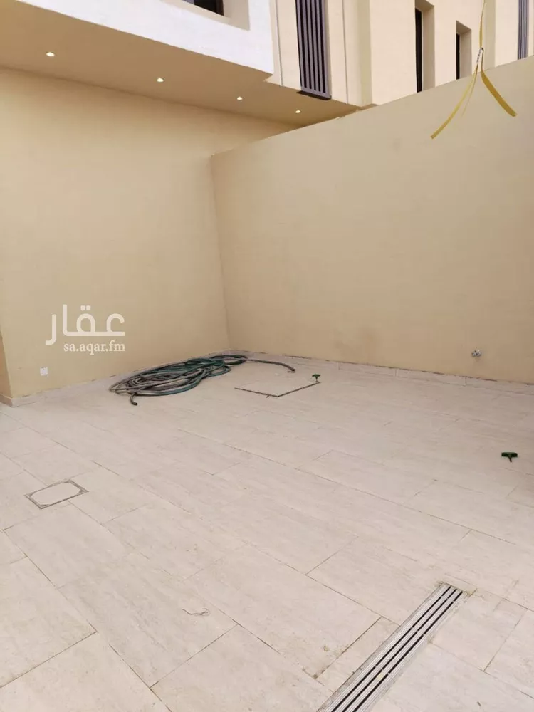 دور للبيع في شارع شقرون المغراوي, حي عكاظ, مدينة الرياض, منطقة الرياض صورة 5