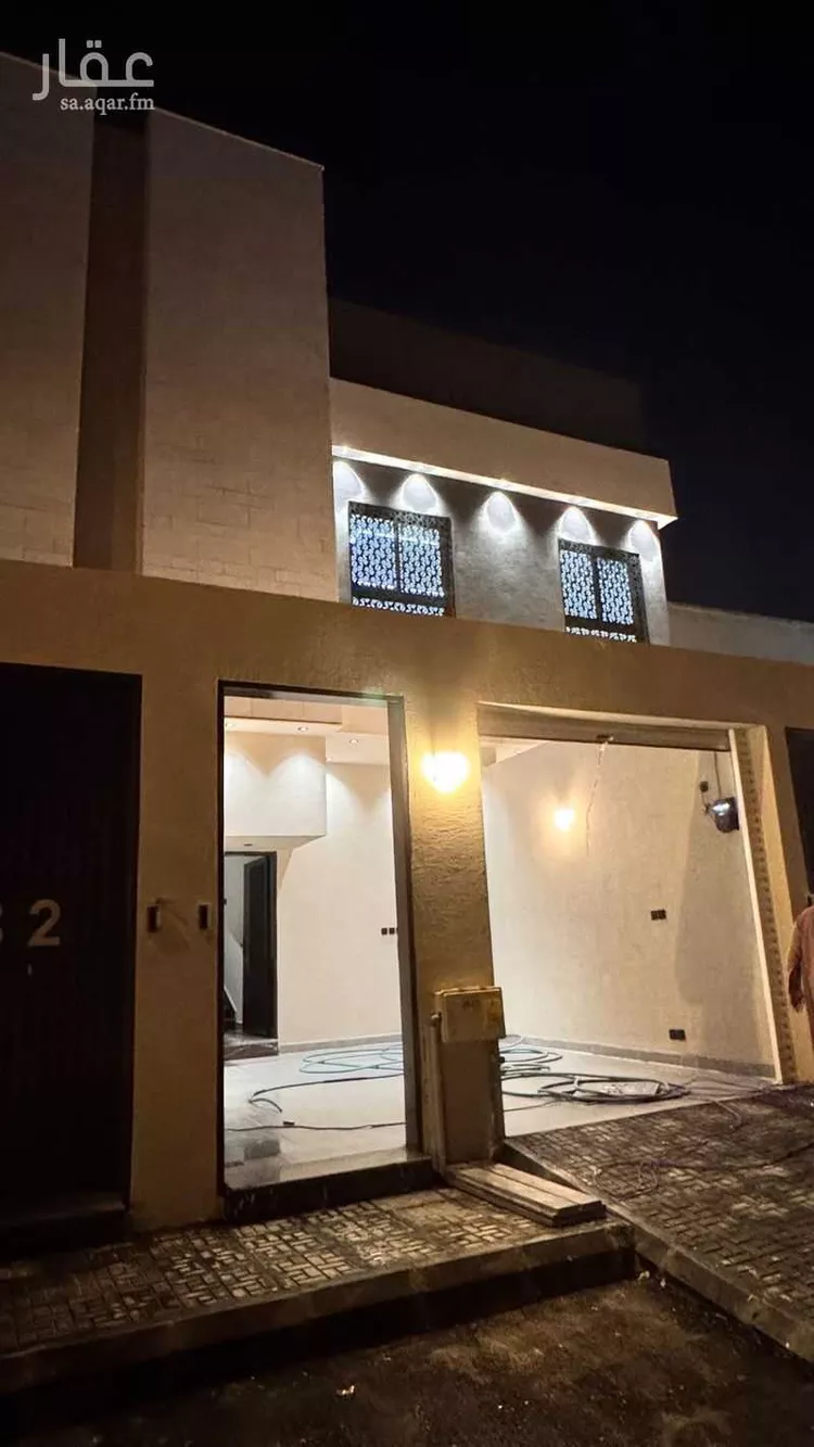 Floor for Sale in Riyadh Al Khaleej