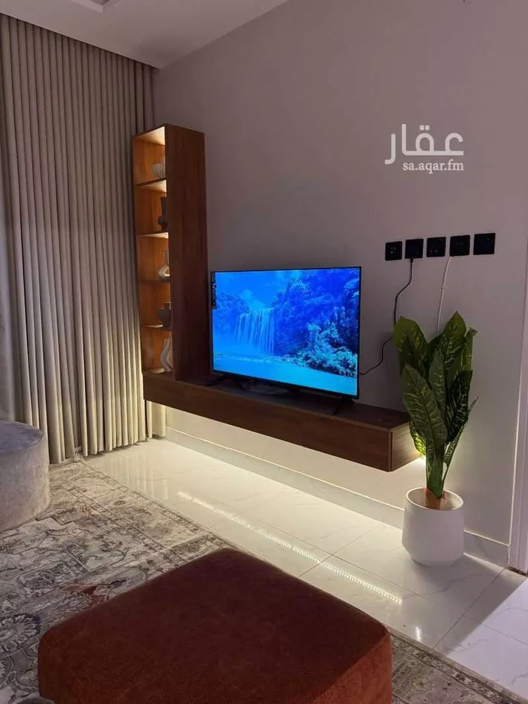 شقة للإيجار في شارع محمد رشيد رضا ، حي المصيف الاول ، تبوك ، منطقة تبوك صورة 4