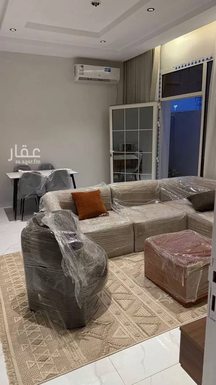 شقة للإيجار في شارع محمد رشيد رضا ، حي المصيف الاول ، تبوك ، منطقة تبوك