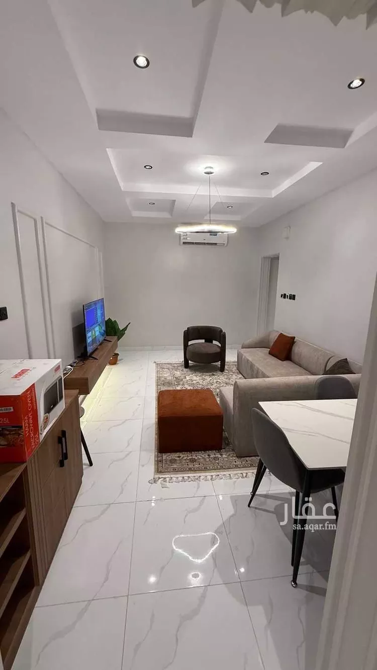 شقة للإيجار في شارع محمد رشيد رضا ، حي المصيف الاول ، تبوك ، منطقة تبوك صورة 3