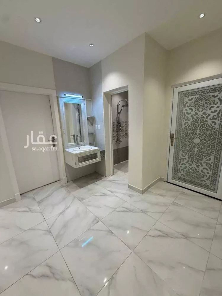 فيلا للبيع في شارع 34ج, حي ضاحية الملك فهد, مدينة الدمام, المنطقة الشرقية صورة 2