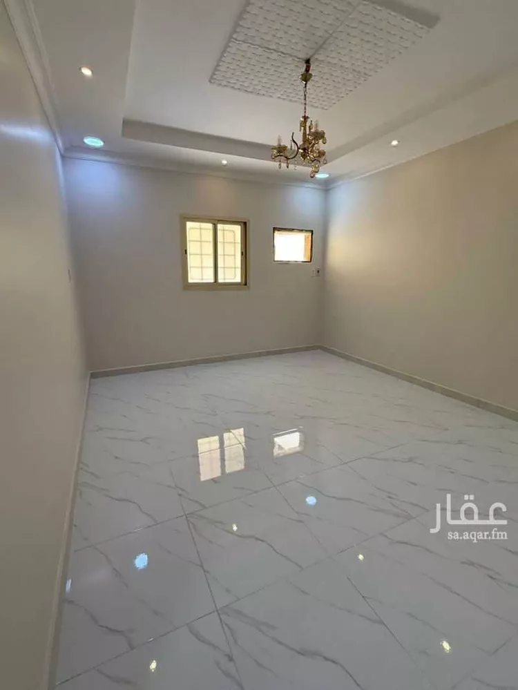 فيلا للإيجار في شارع المهاجر بن خالد, حي طيبة, مدينة الدمام, المنطقة الشرقية