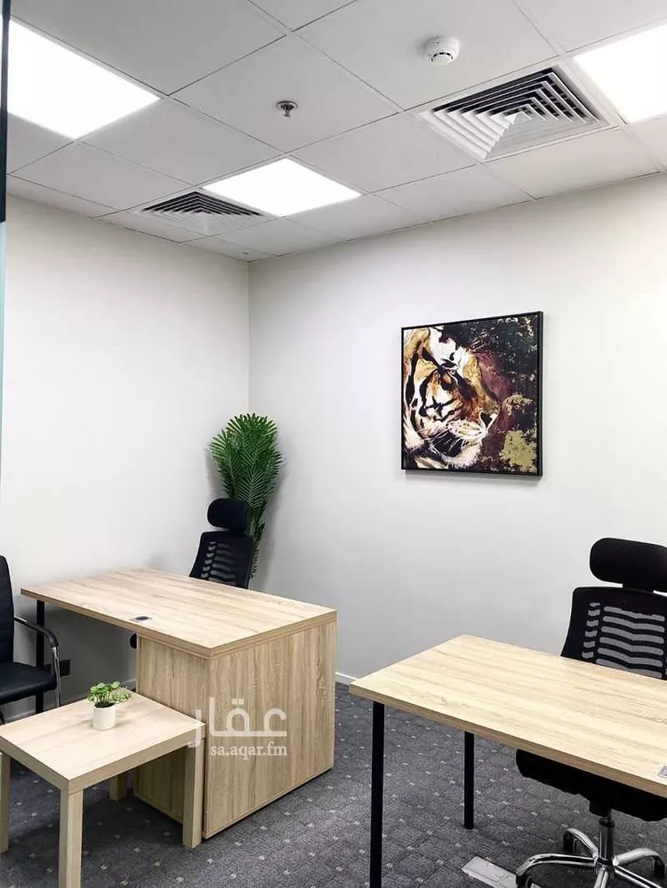 مكتب تجاري للإيجار في شارع الملك فهد الفرعي, حي المربع, مدينة الرياض, منطقة الرياض صورة 5
