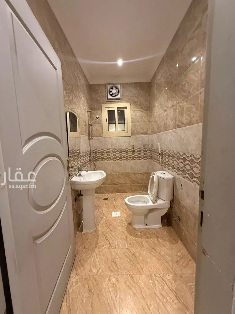 شقة للإيجار في شارع عمر بن غنم, حي البوادي, مدينة جدة, منطقة مكة المكرمة صورة 3