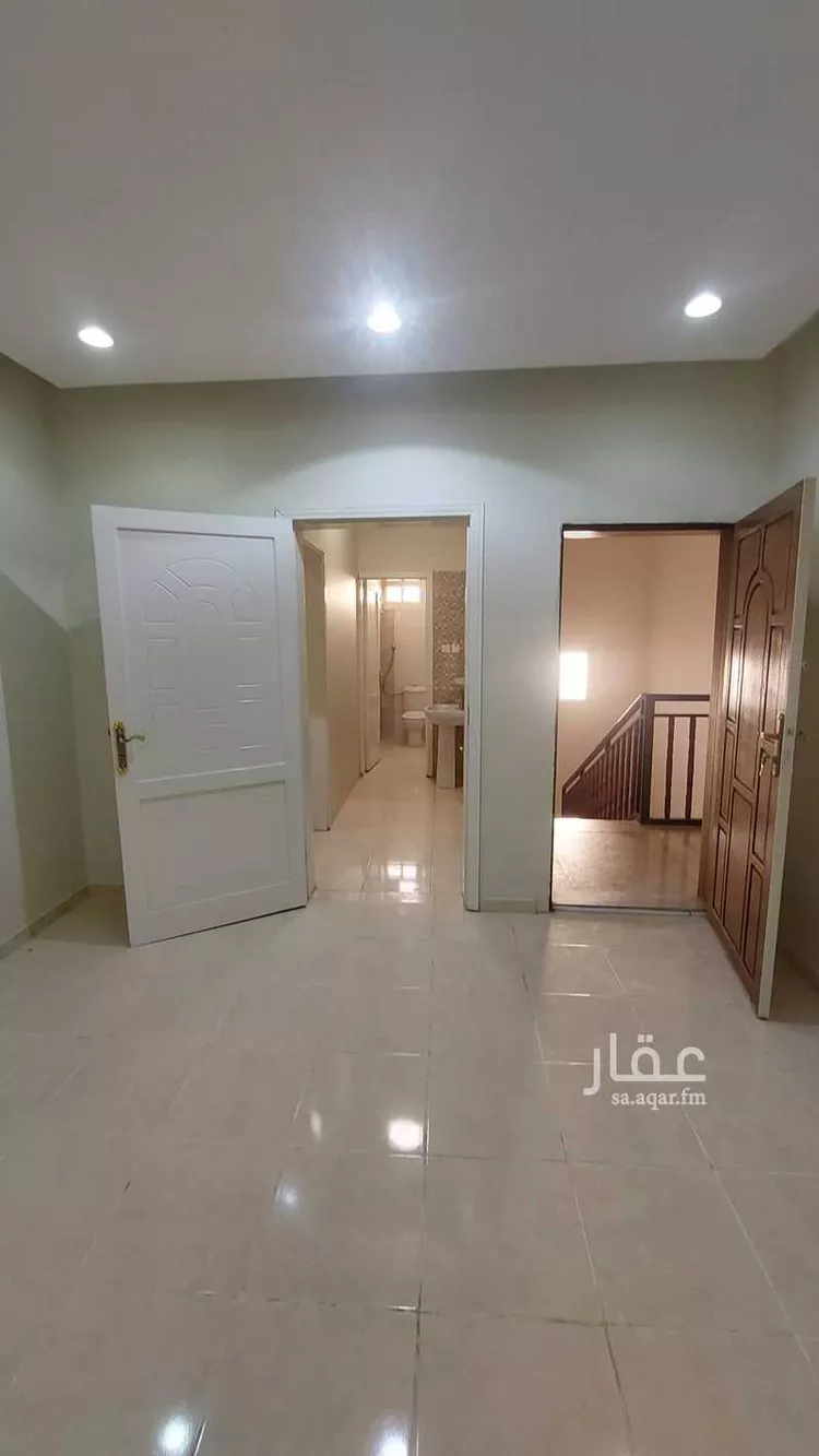 شقة للإيجار في شارع اللواء فيصل الحارثي ، حي الحمراء ، تبوك ، منطقة تبوك صورة 4