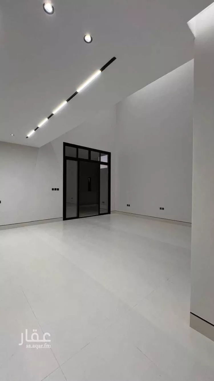 فيلا للبيع في شارع فؤاد محمد عمر توفيق, حي المهدية, مدينة الرياض, منطقة الرياض صورة 5