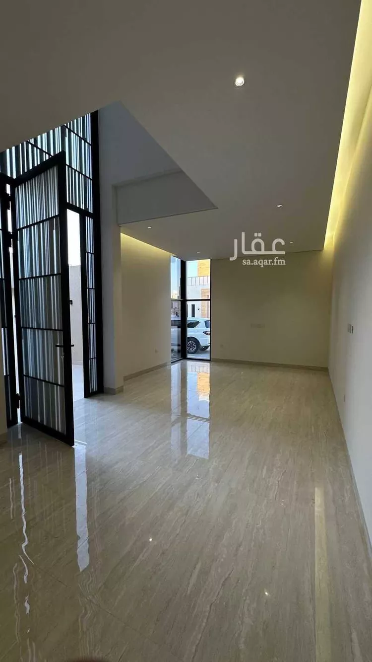 فيلا للبيع في شارع فؤاد محمد عمر توفيق, حي المهدية, مدينة الرياض, منطقة الرياض 8