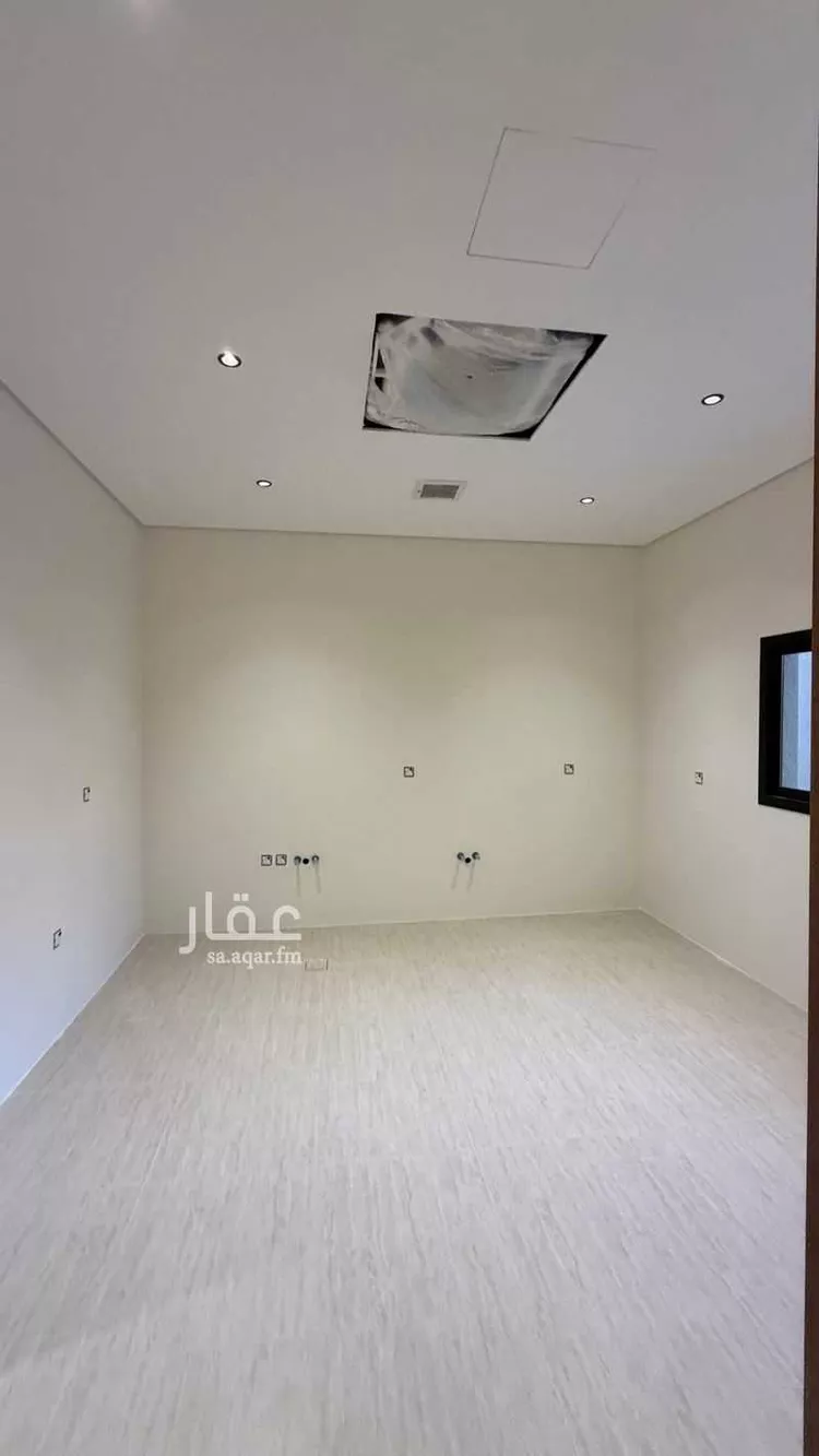 فيلا للبيع في شارع فؤاد محمد عمر توفيق, حي المهدية, مدينة الرياض, منطقة الرياض 7