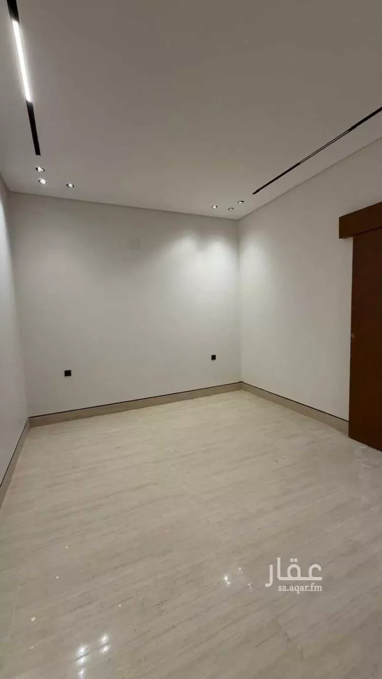 فيلا للبيع في شارع المهدية, حي المهدية, مدينة الرياض, منطقة الرياض صورة 3
