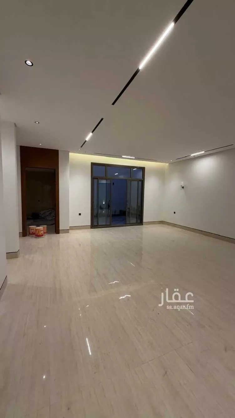 فيلا للبيع في شارع المهدية, حي المهدية, مدينة الرياض, منطقة الرياض 8