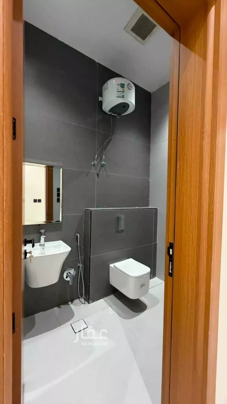 عمارة للبيع في شارع وادي الحسنا, حي المهدية, مدينة الرياض, منطقة الرياض 7