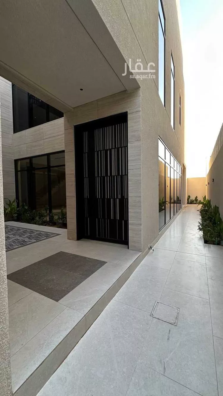 فيلا للبيع في شارع فؤاد محمد عمر توفيق, حي المهدية, مدينة الرياض, منطقة الرياض صورة 2